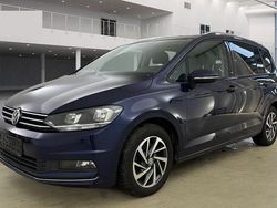 Blau Gebraucht 2017 VW Touran Sound Van / Kleinbus | 15.990 € (Fairer Preis)