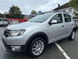 Grau Gebraucht 2015 Dacia Sandero Stepway Ambiance Kleinwagen | 6.390 € (Guter Preis)