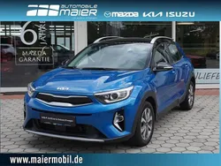 Blau Gebraucht 2022 Kia Stonic Vision SUV | 18.450 € (Fairer Preis)