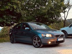 Grau Gebraucht 2005 Volvo S40 Limousine | 1.300 € (Superpreis)