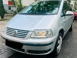 Silber Gebraucht 2010 VW Sharan Van / Kleinbus | 5.299 € (Superpreis)