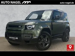 Grün Neu 2025 Land Rover Defender SE SUV | 88.690 € (Etwas zu teuer)