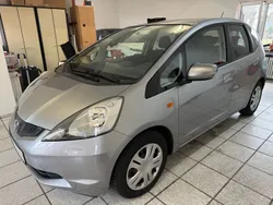 Silber Gebraucht 2011 Honda Jazz Trend Kleinwagen | 5.555 € (Fairer Preis)