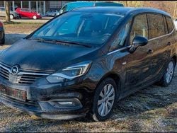 Blau Gebraucht 2019 Opel Zafira Life Innovation Van / Kleinbus | 11.790 € (Superpreis)