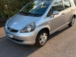 Grau Gebraucht 2008 Honda Jazz Kleinwagen | 3.350 €