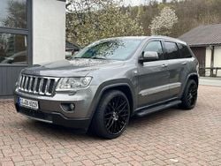 Grau Gebraucht 2012 Jeep Grand Cherokee Overland SUV | 10.500 € (Fairer Preis)