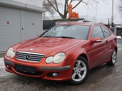 Rot Gebraucht 2005 Mercedes C180 Coupé | 2.600 € (Fairer Preis)