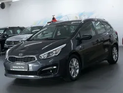 Grau Gebraucht 2016 Kia Ceed Sportswagon Kombi | 9.690 € (Fairer Preis)