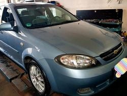 Grau Gebraucht 2009 Chevrolet Lacetti Limousine | 2.150 €