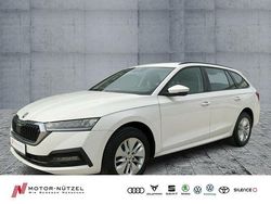 Weiß Gebraucht 2021 Skoda Octavia Ambition Kombi | 20.930 € (Fairer Preis)