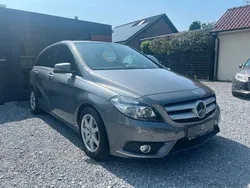 Grau Gebraucht 2013 Mercedes B180 Van / Kleinbus | 8.950 € (Fairer Preis)