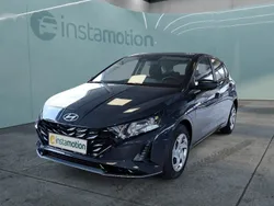Grau Gebraucht 2025 Hyundai i20 Select Limousine | 17.980 € (Fairer Preis)