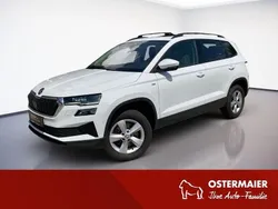 Weiß Gebraucht 2022 Skoda Karoq Ambition SUV | 25.390 € (Fairer Preis)