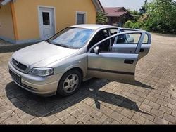 Silber Gebraucht 2000 Opel Astra Limousine | 2.490 € (Fairer Preis)