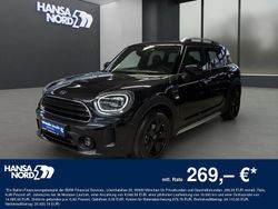 Schwarz / midnight black (metallic) Gebraucht 2022 Mini Cooper Countryman Classic SUV | 28.890 € (Etwas zu teuer)