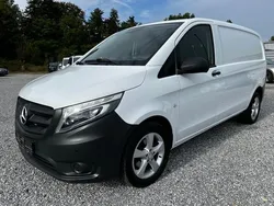 Weiss Gebraucht 2015 Mercedes Vito Van / Kleinbus | 19.790 € (Teuer)