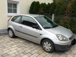 Silber Gebraucht 2006 Ford Fiesta Trend Kleinwagen | 590 € (Guter Preis)