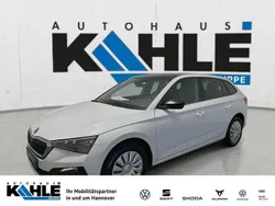Weiß Gebraucht 2019 Skoda Scala Ambition Kleinwagen | 14.990 € (Fairer Preis)