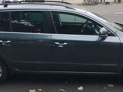 Grau Gebraucht 2015 Skoda Superb Best of Kombi | 12.100 € (Guter Preis)