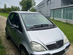 Silber Gebraucht 2003 Mercedes A170 Classic Van / Kleinbus | 950 € (Guter Preis)