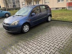 Blau Gebraucht 2006 Ford Fiesta Limousine | 2.000 €