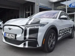 Weiß Gebraucht 2022 Ford Mustang Mach-E Extended Range SUV | 39.950 € (Fairer Preis)