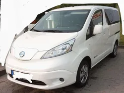 Weiß Gebraucht 2025 Nissan Evalia Van / Kleinbus | 19.750 €