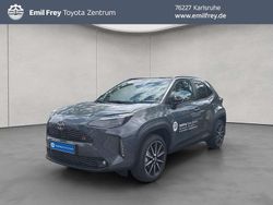 Grau Gebraucht 2025 Toyota Yaris Hybrid Sport SUV | 33.990 €