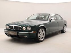 Grün Gebraucht 2005 Jaguar XJ8 Executive Limousine | 23.500 €