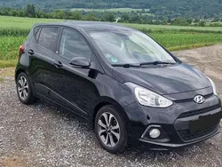 Schwarz Gebraucht 2016 Hyundai i10 Passion Kleinwagen | 5.400 € (Fairer Preis)