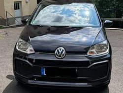 Schwarz Gebraucht 2017 VW up! Kleinwagen | 8.000 € (Fairer Preis)