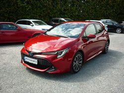 Emotional red 2 Gebraucht 2019 Toyota Corolla Hybrid Club Limousine | 21.990 € (Fairer Preis)