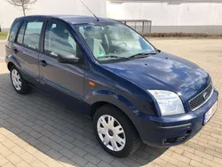 Blau Gebraucht 2004 Ford Fusion Limousine | 4.650 € (Teuer)