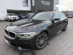 Azuritschwarz ii Gebraucht 2020 BMW 540 M Sport Limousine | 27.990 € (Teuer)
