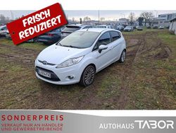 Frostweiß Gebraucht 2012 Ford Fiesta Titanium Kleinwagen | 2.385 € (Guter Preis)