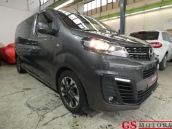 Grau Gebraucht 2021 Opel Zafira Life Edition Van | 32.199 € (Superpreis)