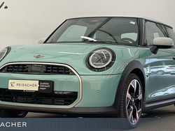 Grün Gebraucht 2024 Mini John Cooper Works Kleinwagen | 28.749 € (Fairer Preis)