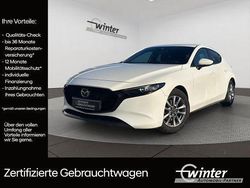 Weiß Gebraucht 2021 Mazda 3 Limousine | 16.900 € (Fairer Preis)