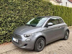 Grau Gebraucht 2021 Fiat 500e Icon Cabrio | 16.250 € (Superpreis)