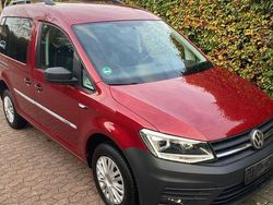 Rot Gebraucht 2017 VW Caddy Conceptline Van / Kleinbus | 14.500 € (Fairer Preis)
