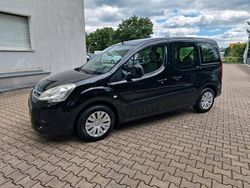 Schwarz Gebraucht 2010 Citroën Berlingo Van / Kleinbus | 5.750 € (Etwas zu teuer)