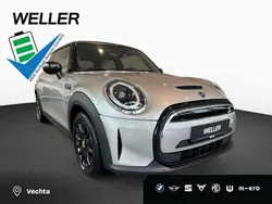 Silber Gebraucht 2023 Mini Cooper Kleinwagen | 22.190 €