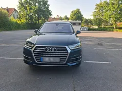 Blau Gebraucht 2018 Audi Q7 Ambiente SUV | 39.400 €
