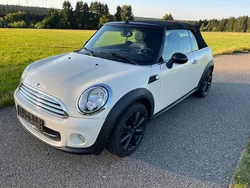 Weiß Gebraucht 2012 Mini Cooper Kleinwagen | 9.900 € (Teuer)