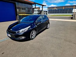 Schwarz Gebraucht 2015 Kia Ceed DREAM-TEAM Edition Limousine | 8.200 € (Fairer Preis)