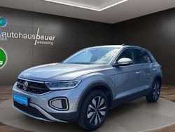Silber / pyrit silber (metallic) Gebraucht 2024 VW T-Roc Move SUV | 29.380 € (Fairer Preis)