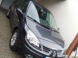 Violet Gebraucht 2008 Renault Scénic II Van / Kleinbus | 3.100 €
