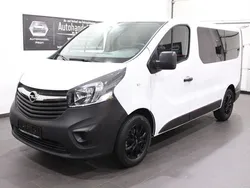 Weiß Gebraucht 2018 Opel Vivaro Van | 15.950 € (Teuer)