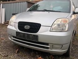 Silber Gebraucht 2005 Kia Ceed Kleinwagen | 750 €