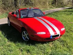 Rot Gebraucht 1993 Mazda MX5 Cabrio | 11.300 €